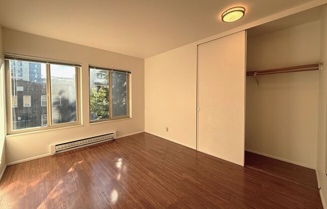 2 beds, 1 bath, 619 sqft, $1,900, Unit 302