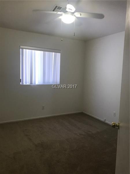 3 beds, 2 baths, $2,200