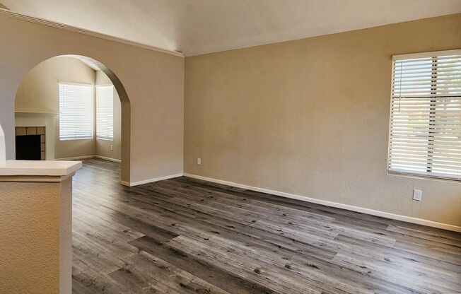 Corner Lot, 3BD, 2.5BA Home in Lake Elsinore