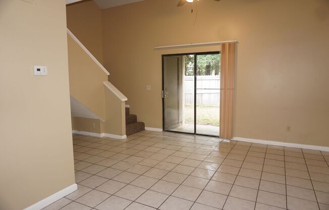2 beds, 2 baths, $1,300