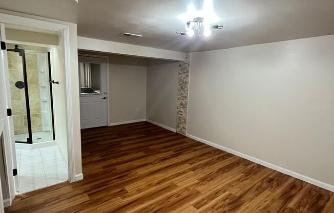 3 beds, 2 baths, $2,495