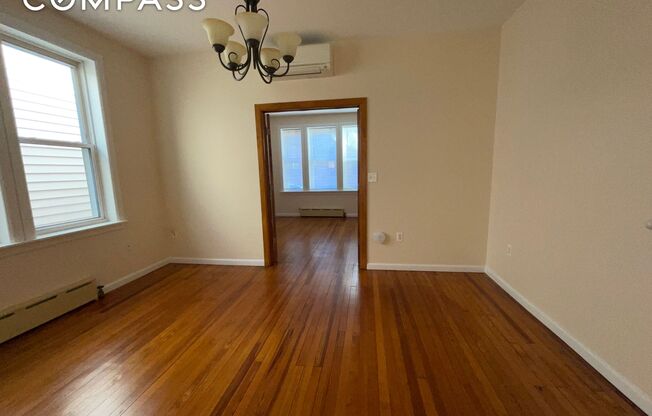 30 69 48 ST