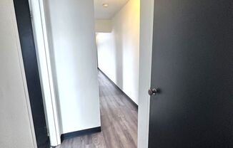 2 beds, 1 bath, $900, Unit Virginia Terrace A-15