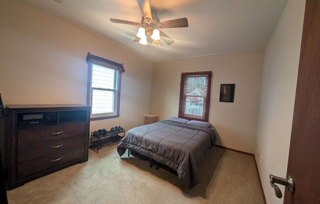 3 beds, 1 bath, $2,400