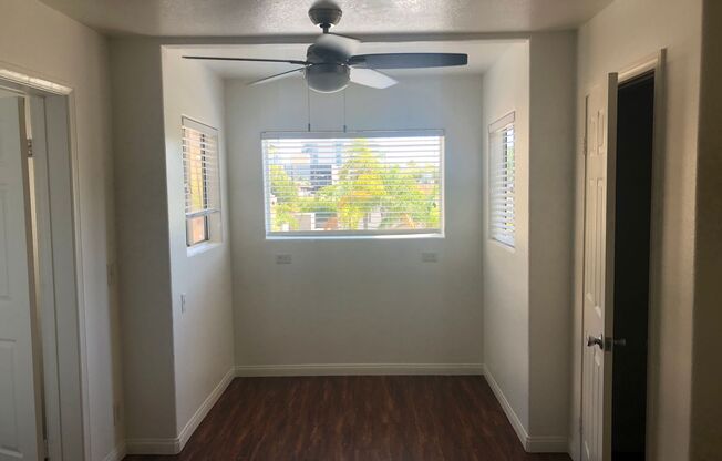 Studio, 1 bath, 350 sqft, $1,495, Unit 303