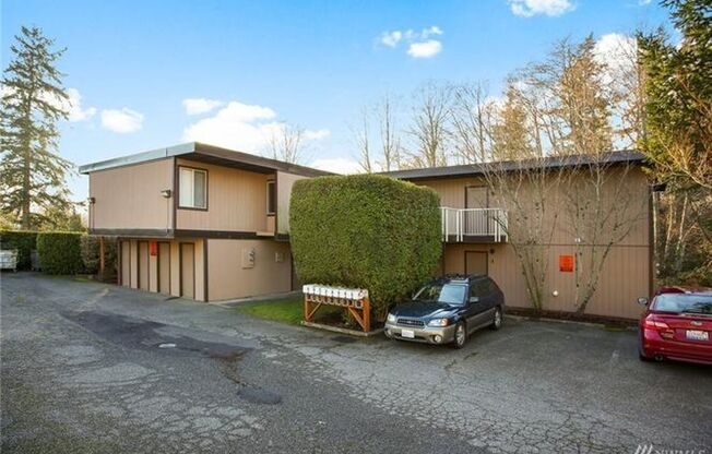 2300 Taylor Ave