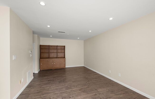 Spacious 4-Bedroom 2.5-Bathroom Townhome 50% Off 1st Month!