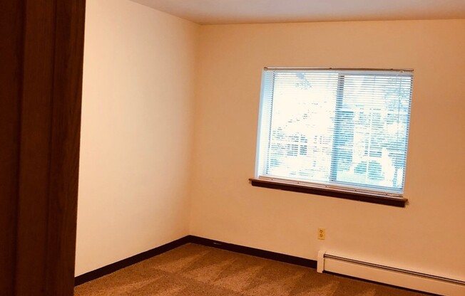 1 bed, 1 bath, 650 sqft, $1,035, Unit 209