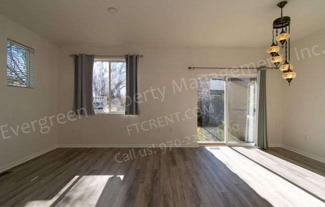 Townhome, centrally located in Fort Collins.