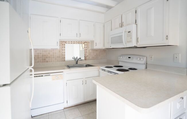 1 bed, 1 bath, 775 sqft, $2,150, Unit 24-6