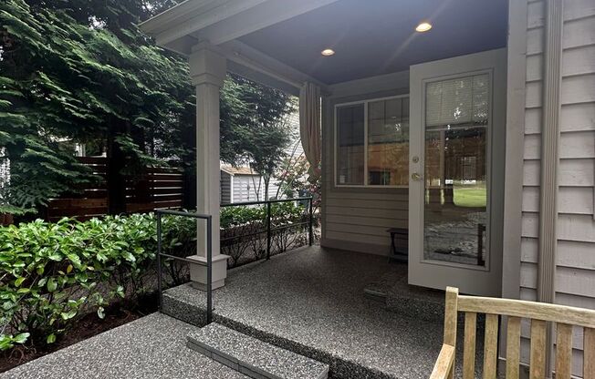 Semiahmoo Community - 8616 Blue Grouse Way, Blaine!