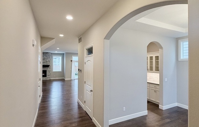 16764 NW TRILLIUM ST