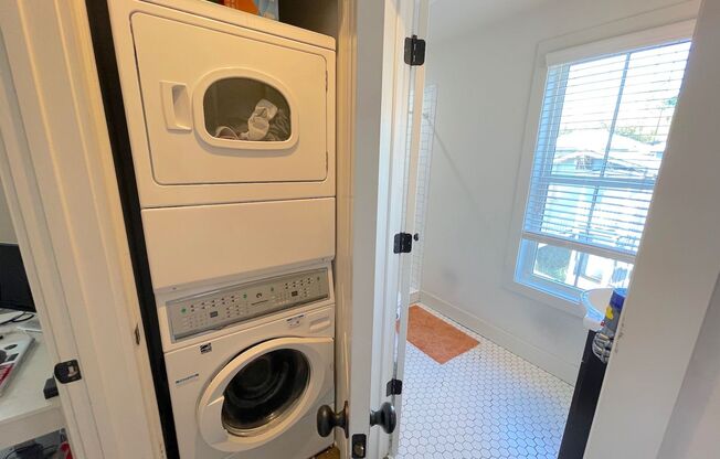 2 beds, 2 baths, 1,066 sqft, $2,100, Unit Unit A