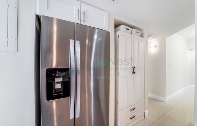 3 beds, 2 baths, 1,170 sqft, $2,500, Unit 106