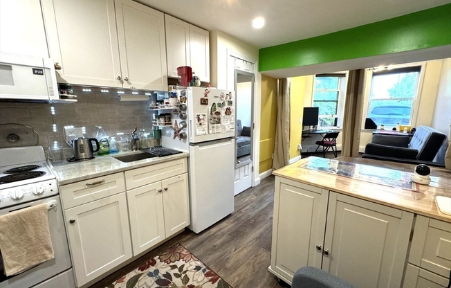482 Beacon St.