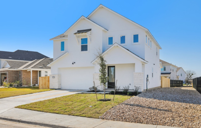 1104 YAUPON HOLLY DR