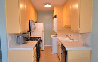 1 bed, 1 bath, $1,995