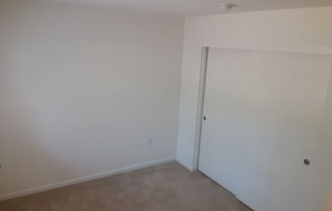 1 bed, 1 bath, 678 sqft, $1,675, Unit 2605