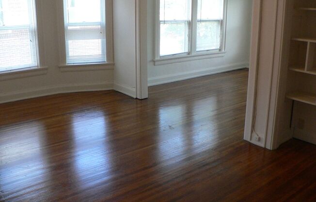 1544 E. Broad St.