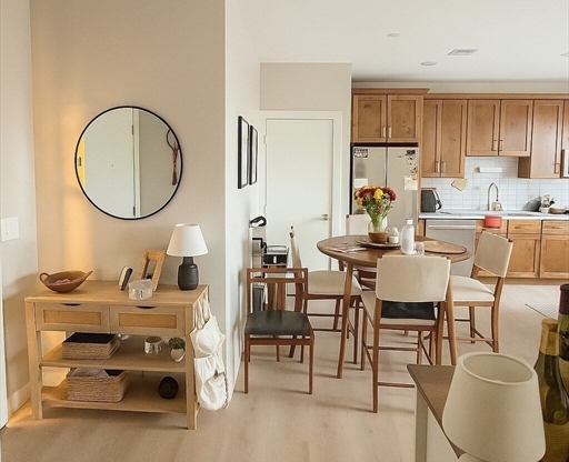 1 bed, 1 bath, 656 sqft, $3,450, Unit 409