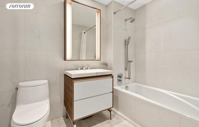505 W 43 ST