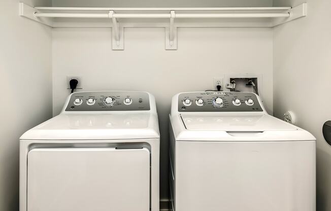 One, two and three bedroom apartment homes with stainless steel appliances, granite countertops, lvt flooring and much more at the Dalmore Apartments in Omaha, NE