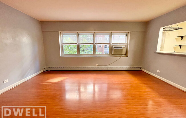 4950 North Marine Dr. 402