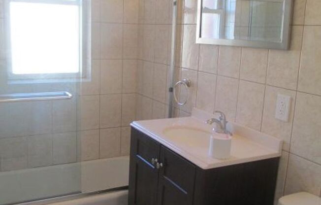 5 bed in Brookline