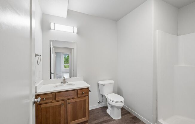 3 beds, 2 baths, 1,312 sqft, $1,975, Unit 207
