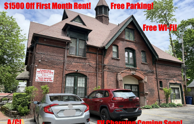 871 DELAWARE AVE
