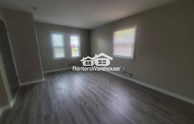 5854 N 64 ST