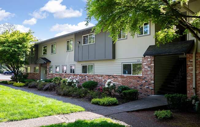 Skyline Apartments | Exterior