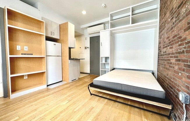 Studio, 1 bath, $2,250, Unit 51