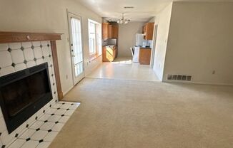 3 beds, 2 baths, $1,295