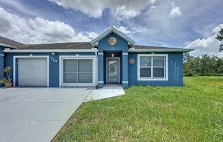 Beautiful Home with Cable and Internet Included