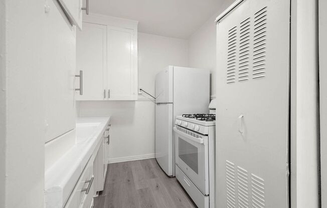 406-408 S. Grevillea Ave.