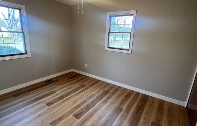 3 beds, 1 bath, $1,375