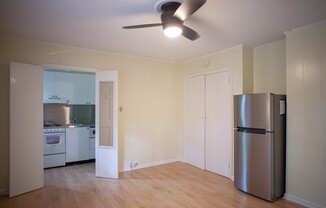 810 Old Pittsboro