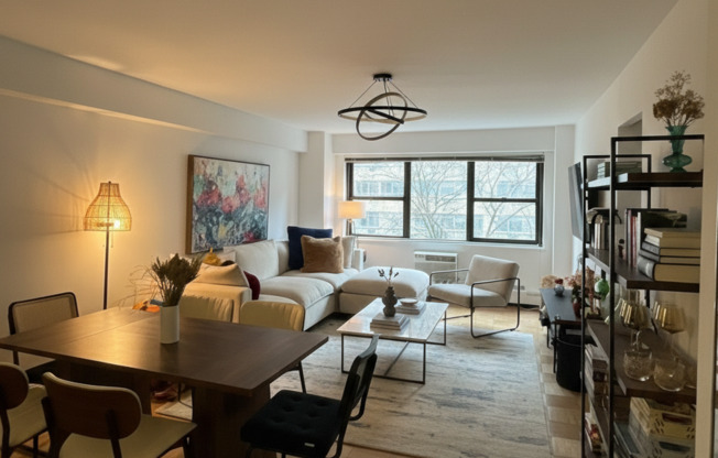 1 bed, 1 bath, 650 sqft, $4,650, Unit 6E