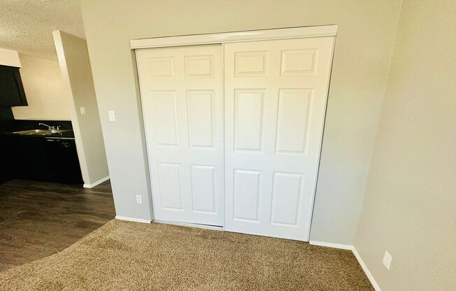 Studio, 1 bath, 500 sqft, $850, Unit 222