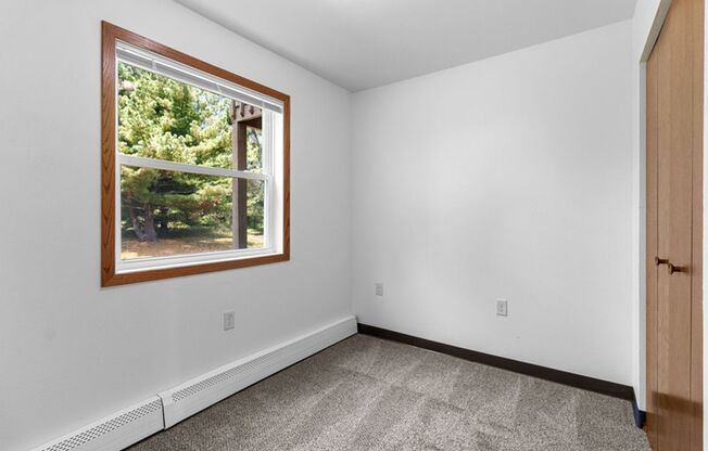 2 beds, 1 bath, 900 sqft, $1,045, Unit 2950