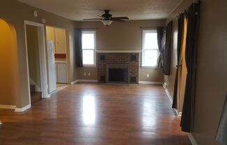 5 beds, 1 bath, $1,400