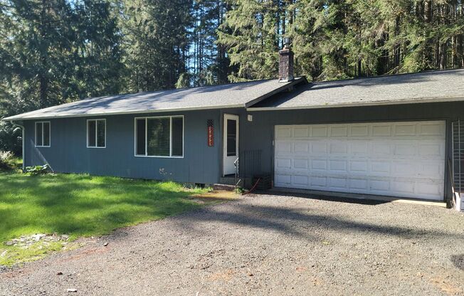 3 Bedroom Home in Seabeck