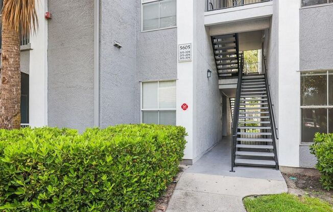 Beautifully Updated Condo!