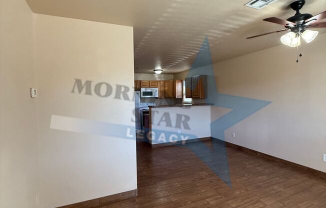 Sweet townhouse in Del Rey!