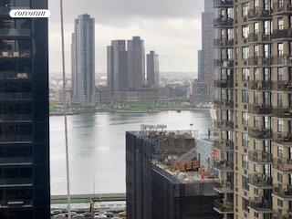 2 beds, 1 bath, $5,600, Unit 19J