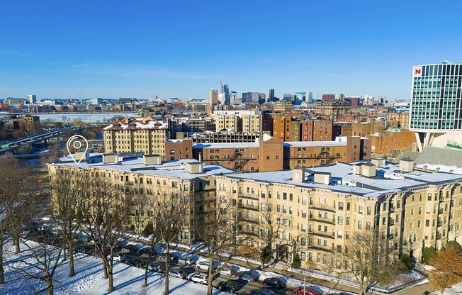 2 beds, 1 bath, 650 sqft, $3,100, Unit 170