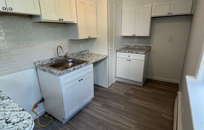 1 bed, 1 bath, 1,080 sqft, $2,350, Unit 8 King-2nd Floor