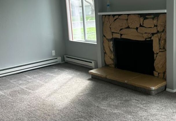 2 beds, 1 bath, 850 sqft, $1,550, Unit 1107 L7