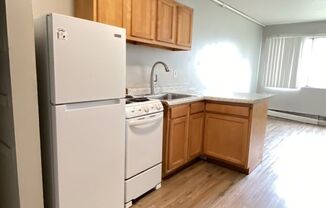 Studio, 1 bath, $1,000, Unit 2747313